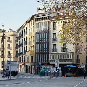 https://pamplonapartments-duque-de-ahumada.biarritzhotels.info